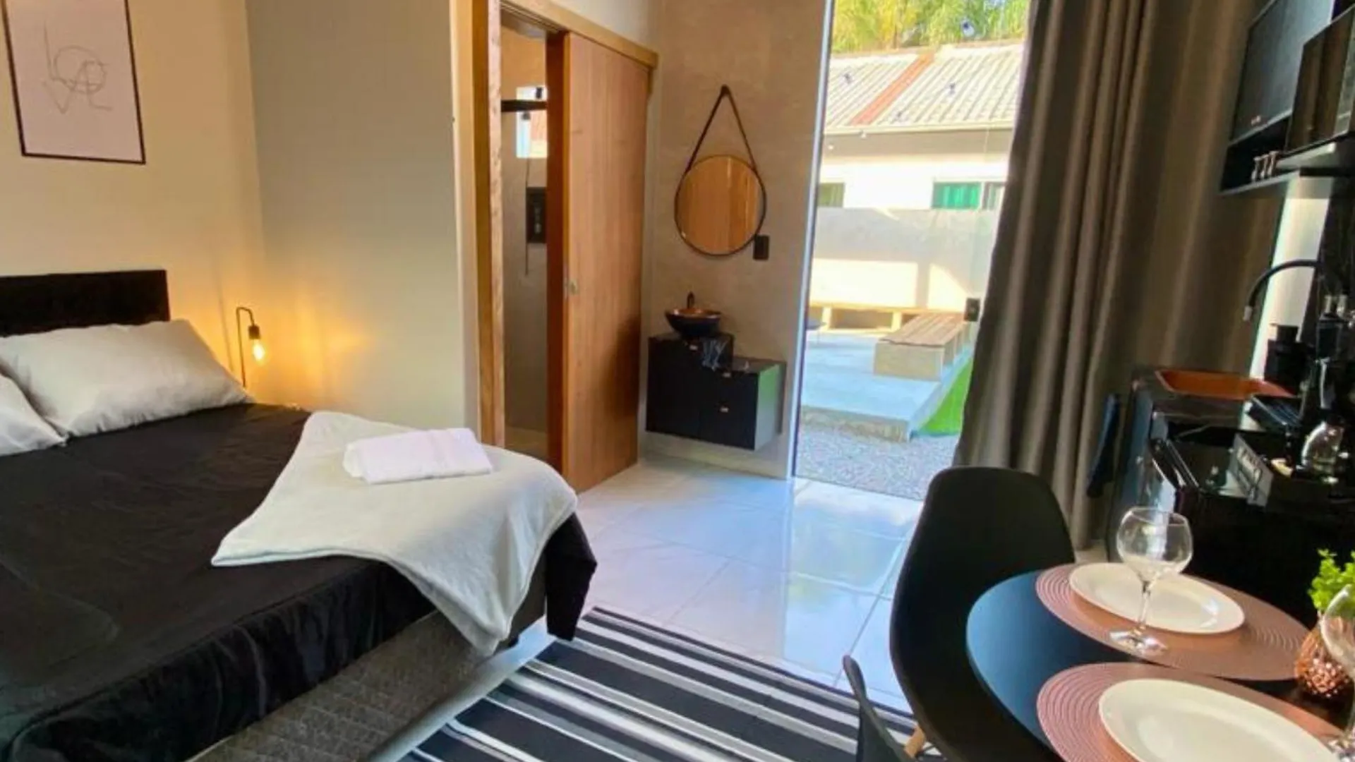 Loft3 Com Jacuzzi Para Casal - Lofts Mariscal 0*, Bombinhas